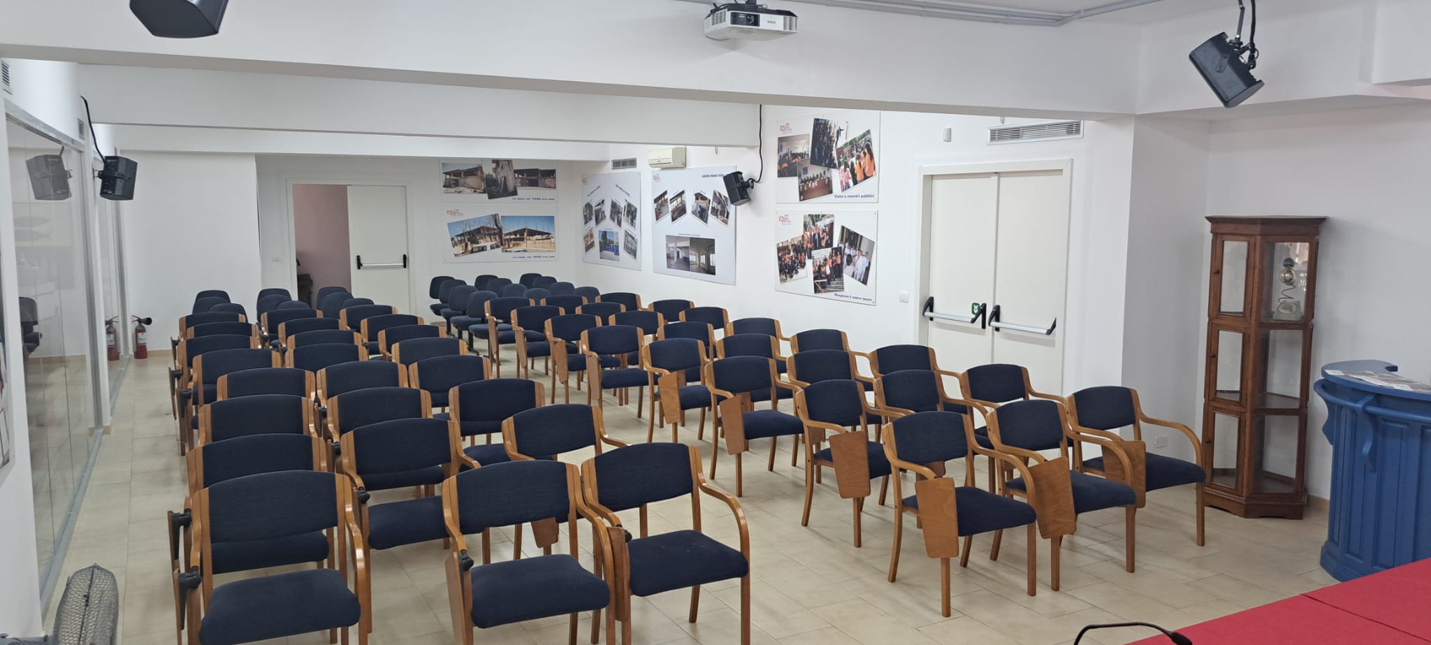 La sala congressi di ROM 1995 – foto 3 di 4